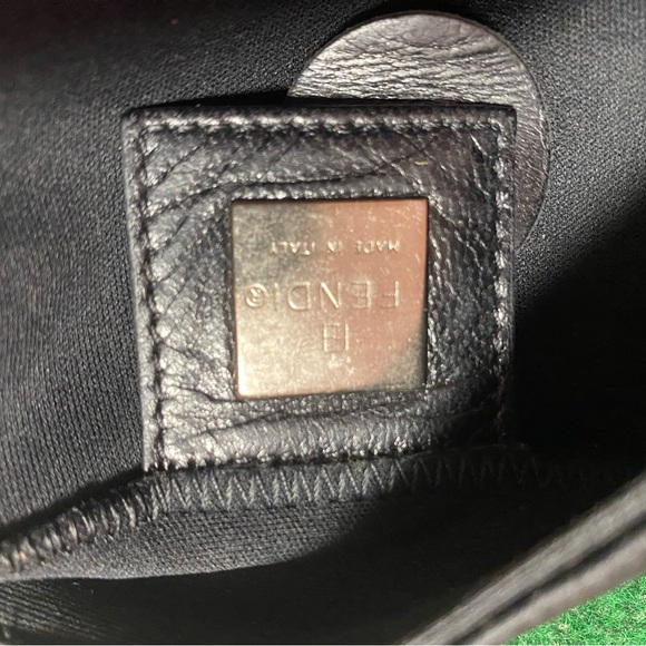 Vintage Fendi - Picture 5 of 10